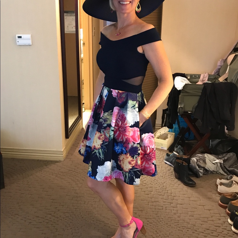 Dress with pockets